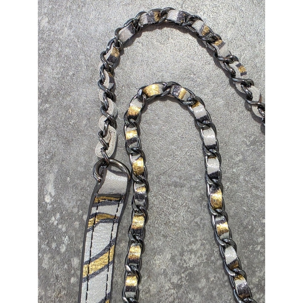 Aimee Kestenberg Metallic Leather Crossbody Purse with Chain Strap - Picture 5 of 7